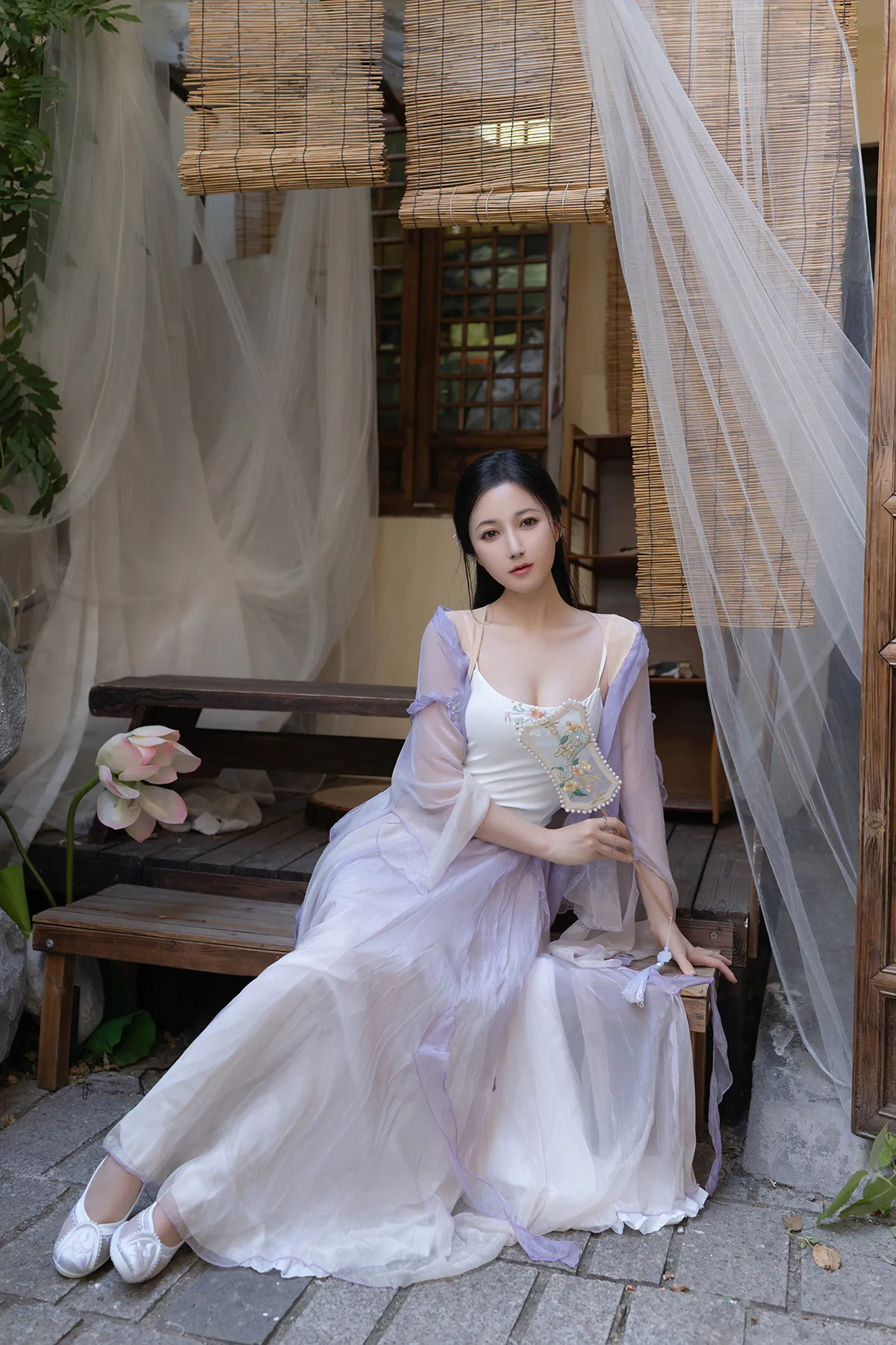 热门视频3：健身教学30天家庭健身计划，无需器械